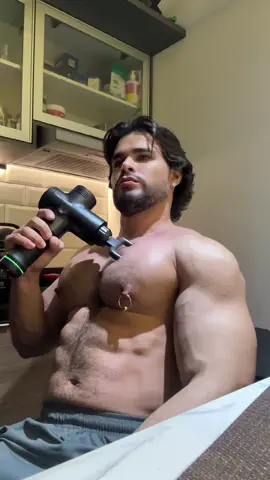 Massagem time 💆🏻‍♂️ 