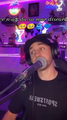 #creatorsearchinsights @🎙️AlexBiciu🎙️ @alexbiciu01 cat suflet în melodia asta bravo suflet minunat 🫂💙