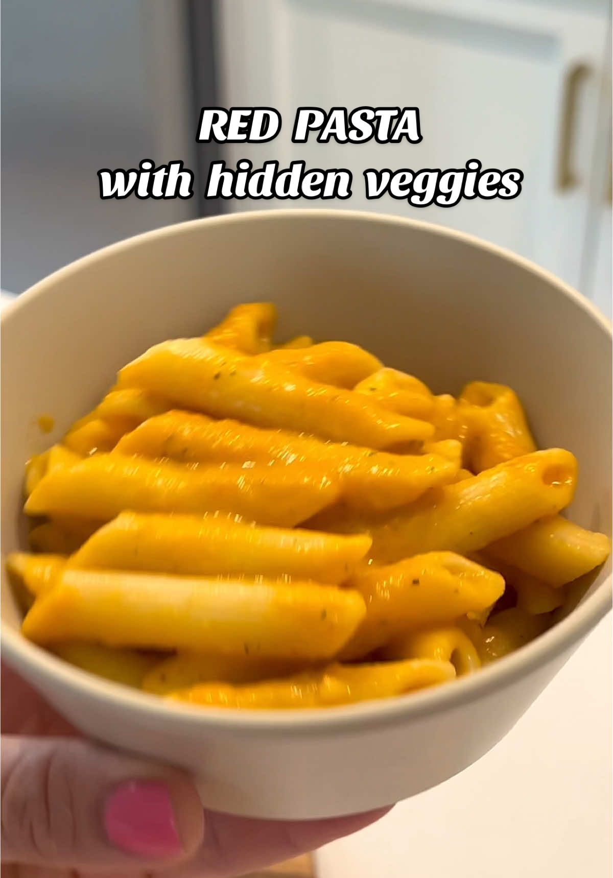 Red Pasta for toddler! Who knew roasted veggies could turn into the most magical red pasta? 🍝 A toddler-friendly dinner that’s packed with flavor and hidden nutrients 👩‍🍳💕 . Comment PASTA for the full recipe. ✨ . #toddlermeals #easyfamilymeals #pasta #hiddenveggies #toddlerfriendly