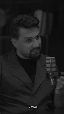 احس بيه بشر ثاني   ! . . . . . . . . . #احمد_المرشدي  #الشاعر_احمد_المرشدي  #شيزوفرينيا  #بودكاست_عزلة 