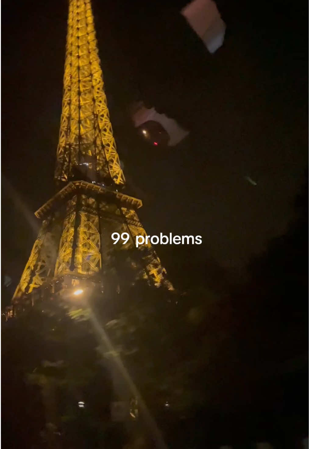 Os problemas até somem, sonhos são possíveis!  #99problems #nomadedigital #portugal🇵🇹 #imigrante #paris