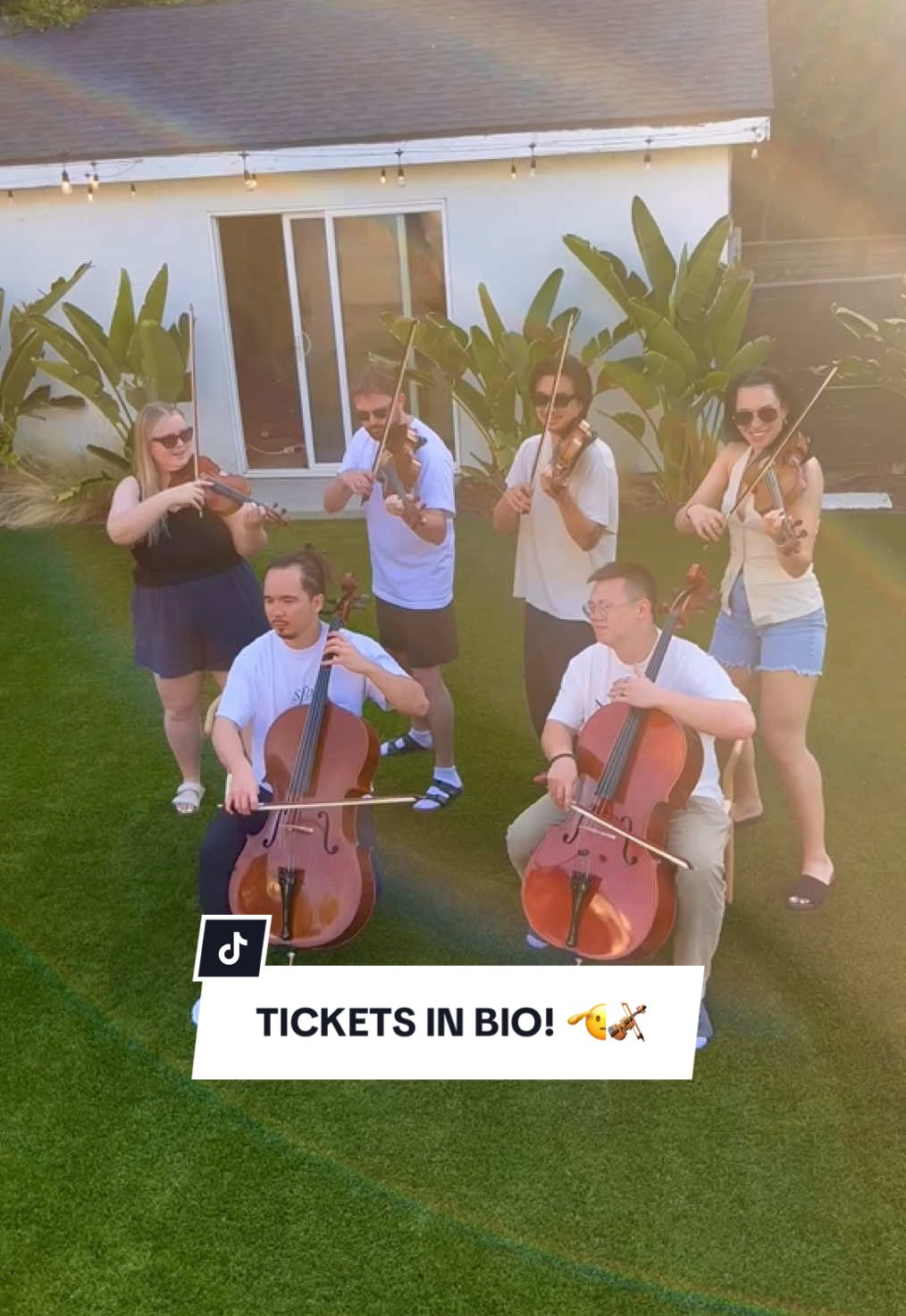 SHUTTIN SHI DOWN IN THE MALL! tickets in bio.🫡 #liveperformance #violincover #cello #drake #kanye #eminemtoktik #lilwayne