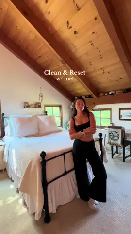 Always changing up the bedding  #resetwithme #resetroutine #cleanwithme #resetday #creatorsearchinsights 