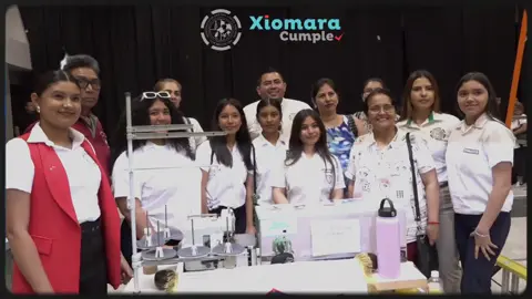 Gracias a las gestiones del alcalde Lic. Gustavo Mejía, y mediante el respaldo del Gobierno de la Presidenta Xiomara Castro De Zelaya, a través de la Secretaría de Gobernación Justicia y Descentralización, se realizó la entrega de capital semilla a emprendedores cholomeños, brindando así un importante apoyo para el fortalecimiento de sus iniciativas productivas. Este programa cuenta con el valioso respaldo de la Unión Europea y de la República Popular China, quienes contribuyen a financiar proyectos que impulsan el desarrollo económico y generan bienestar en las familias hondureñas. De igual forma, gracias al acompañamiento de la Oficina de Unidad de Desarrollo Económico Local (UDEL), se continúa consolidando una visión de progreso que busca fortalecer la economía local y apoyar a quienes, con esfuerzo y dedicación, trabajan en la creación de nuevas oportunidades para sus comunidades. Con estas acciones, la municipalidad de Choloma reafirma su compromiso de seguir gestionando proyectos que promuevan el emprendimiento, la autogeneración de empleo y el desarrollo sostenible, beneficiando a las familias y contribuyendo al crecimiento integral del municipio. @gobiernodehonduras @Periódico Poder Popular @Xiomara Castro @Secretaría de Prensa 🇭🇳 