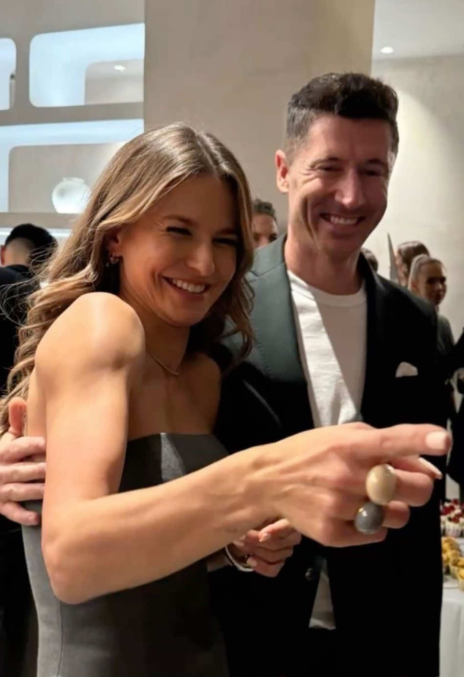 My fav couple ❤️ #lewandowski #robertlewandowski #annalewandowska #annayrobert #rl9 #barça #fcb #zxycba #xybca #Love #lover #us @Robert Lewandowski 