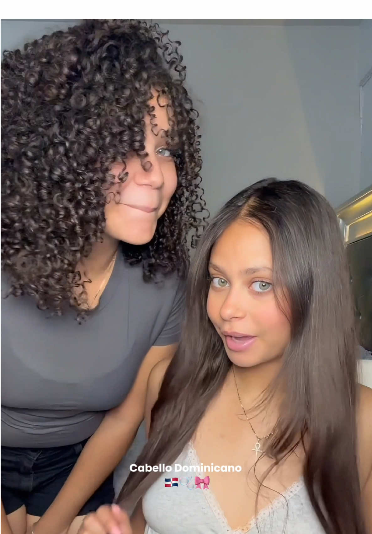 Si yo tendría que elegir, prefiero el cabello rizado 🥲😍  #cabello #hair #hairtok #cabellorizado #dominicanhair 