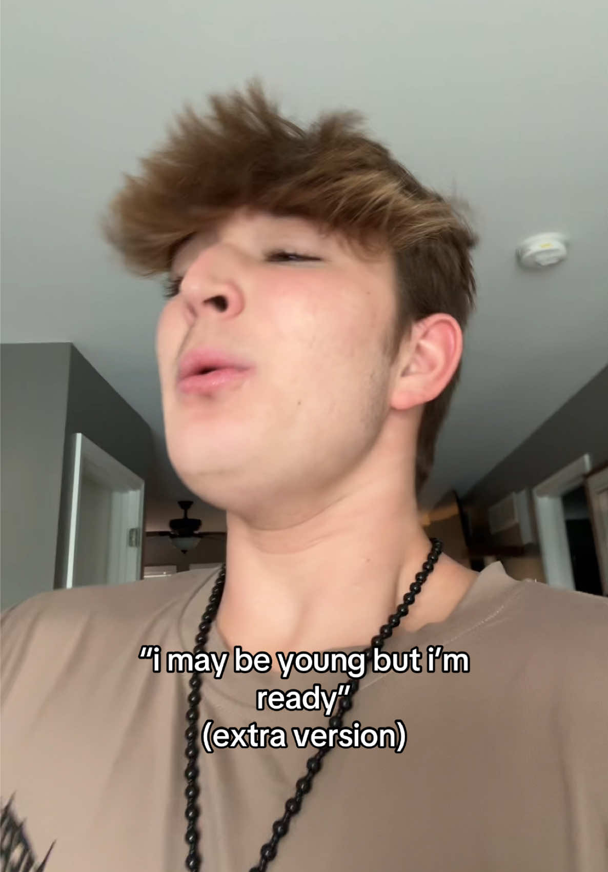 lowkey make it a riff challenge @Alshun white 🤷🏼‍♂️ #riff #riffchallenge #imaybeyoungbutimready #singing #funny 