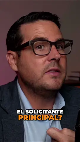 Todos tus familiares dependientes incluidos en tu caso deben asistir a la entrevista de asilo