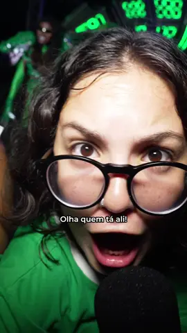 Destruí tudo no Festival Psica junto com meu amigo Duo que aprendeu o que é a cultura paraense. E se você quer aprender inglês, espanhol, francês, alemão e outros idiomas de uma maneira simples, gratuita e eficiente, baixe grátis o app do Duolingo e joga essa língua pra rolo. Já é! @Duolingo Brasil 🇧🇷  #publi