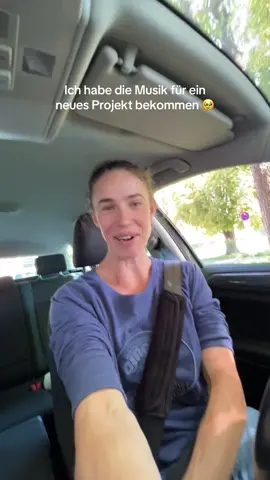 Ich warte noch auf Infos was sagen darf oder nicht… ihr dürft raten mit wem das Projekt ist, und ich hoffe ich darf es bald verraten 🤭🤗 #zirkusartistin 