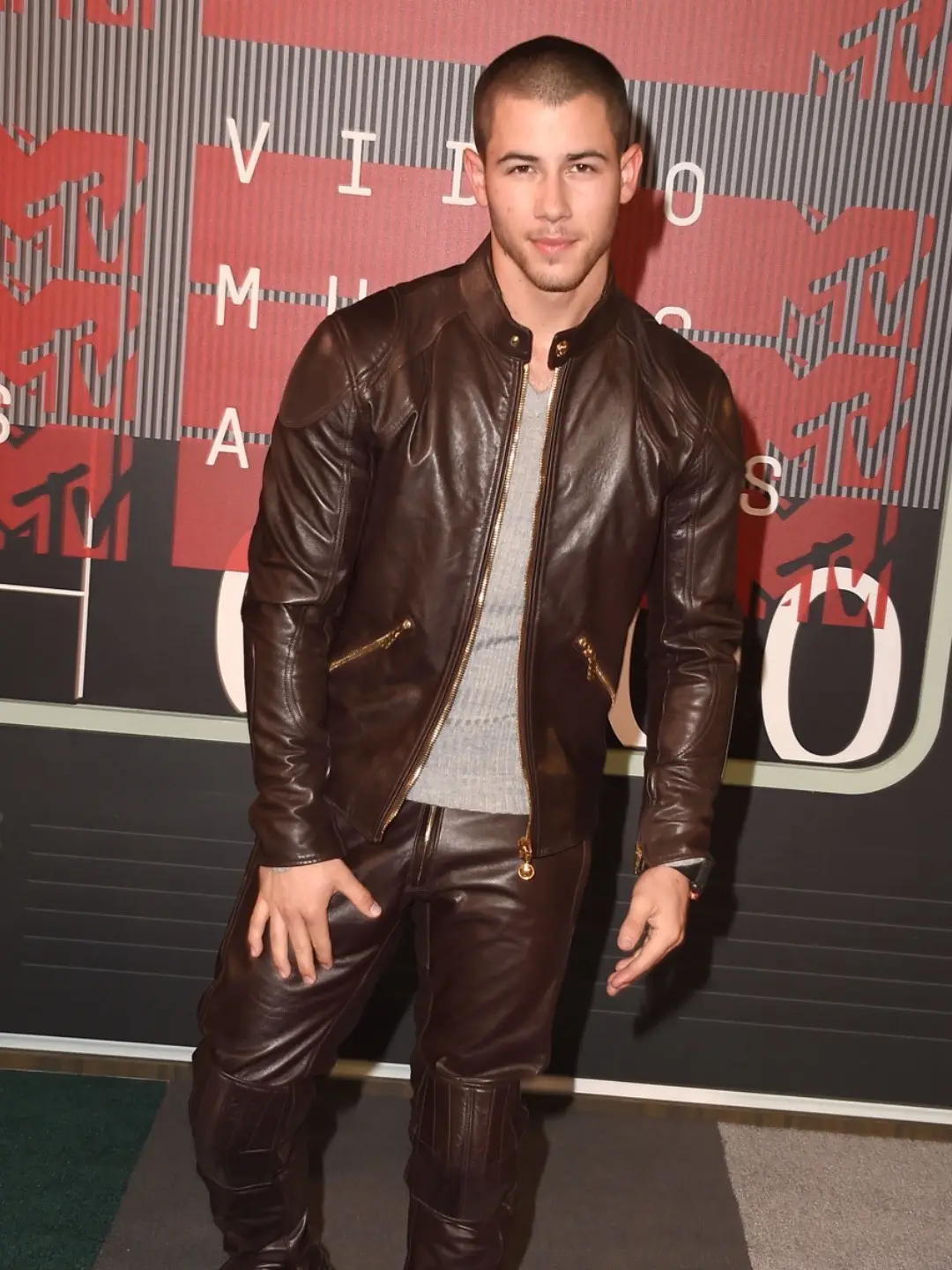 Oh, what I'd do to be on the 2015 #VMAs carpet 🔟 YEARS ago, since the 2025 #VMAs are 🔟 DAYS away! See you Sept. 7 on @CBS + @Paramount+ ❤️