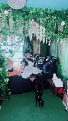 Swooshy 360 of my fit~