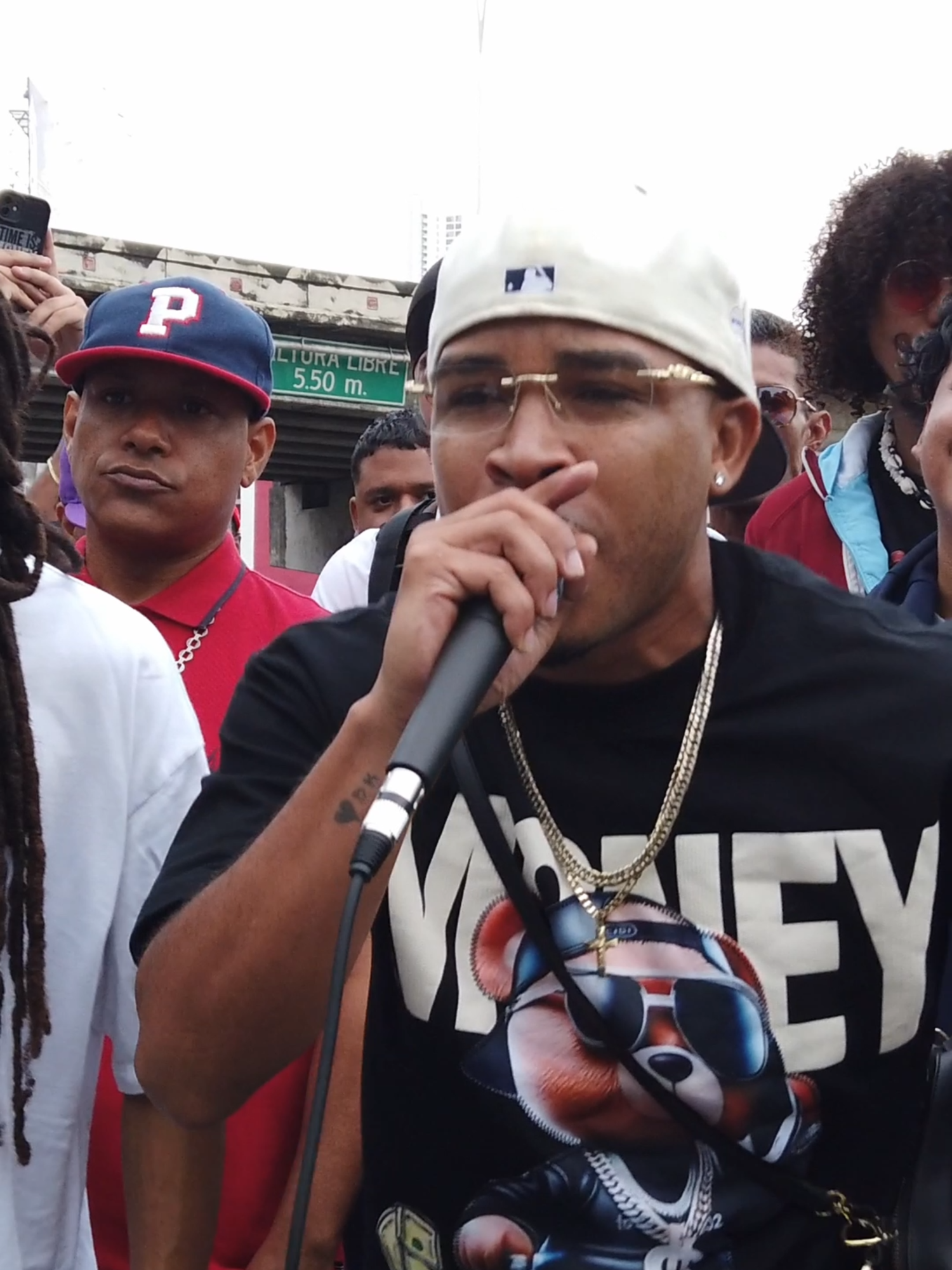 Rayx ft. Danny Yash, DJ Chiqui Dubs 🇵🇦 @rayxmusica @dannyyashoficial @djchiquidubs  #panama🇵🇦 #pty🇵🇦 #panamacity #panamatiktok #pty507 #pty #507 #pty507🇵🇦 #panama #flow #cultura #panama507 #musicaurbana #plena #dannyyash #rayx