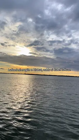 22:78
