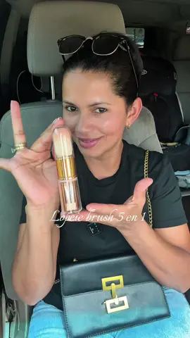 Portable Makeup brush la mejor 5en 1 ya di adiós a tener que andar cargando tantas brochas…##brush #portablemakeup #makeup #tiktokshopbacktoschool #tiktokshoplaborday 