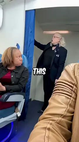What did he do in there??? . . A mid-flight bathroom drama unfolds when a furious flight attendant bangs relentlessly on the toilet door. First, a woman emerges. Then, another. But as her frustration grows, more and more stunning women appear—until the shocking final person steps out, leaving the entire cabin in disbelief. This short video delivers mystery, humor, and a jaw-dropping twist you won’t see coming.