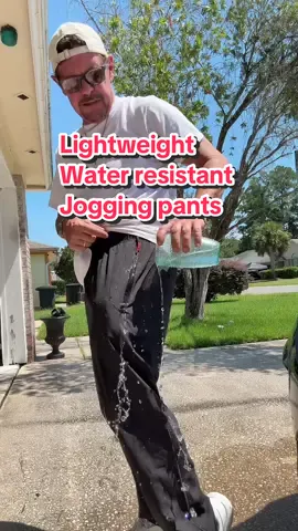 #Pants #LightweightPants #JoggingPants #MensPants 