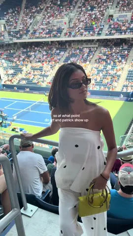 no this is a real question tho #USOpen #usopenoutfit #challengers #tennis 