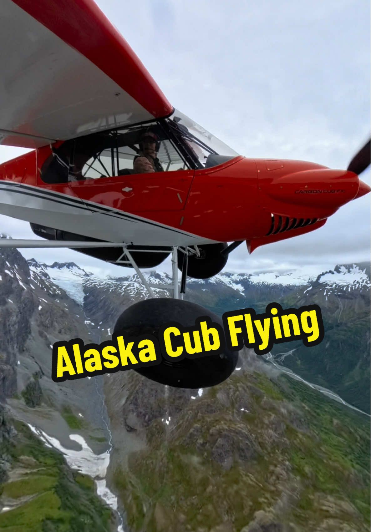 Sit back and enjoy a quick little rip around the neighborhood with me in the #OrangeCrushCub #blueskiesareboring #carboncub #Alaskapilot