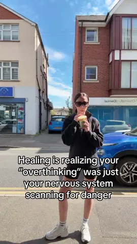 Do you find yourself overthinking? #thathealingfeeling #faithashenden #fyp #viral #blowthisup