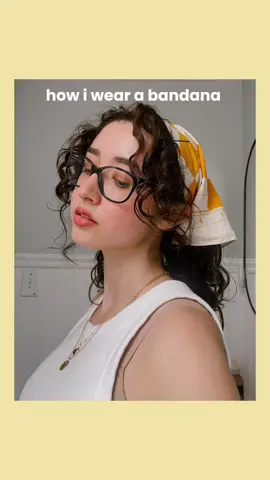 someone on YouTube asked for a tutorial and this took too long to edit not to post here 💛 #WavyHairstyle #BandanaHairstyle #HairScarf #Bandanas 