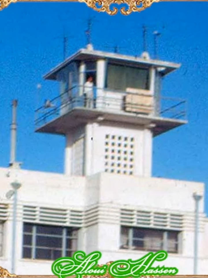 🌺 L'aéroport El Aouina en 1965. Je partage pour la première fois se reportage rare, pleine de nostalgie 🌺مطار العوينة عام 1965. أشارك لأول مرة هذا الفيديو النادر المليء بالحنين لماضٍ 🌺