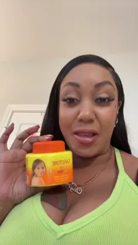 Skin on glow ☀️  #bleachingcream #darkspots #tiktokshop 
