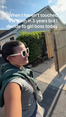 Jacobs designated job for sure > #fyp #foryoupage #boyfriend #funny #couple 