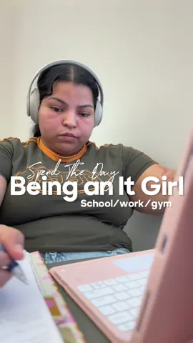 My it girl series ✨❤️ Products by  @byoma @La Roche-Posay @The Ordinary @cocokind @Cetaphil  Outfits by @ILUS LABEL code Liz  Jeans @American Eagle  Top by @FashionNovaCURVE  #school #backtoschool #study #routine 