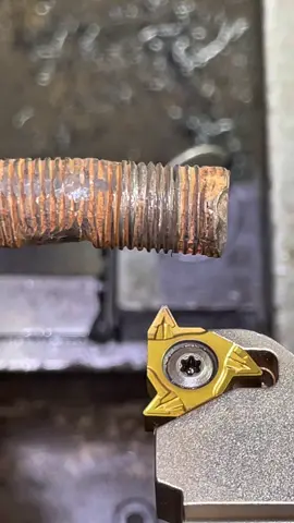 😳😳#metal #machine #cnc #machining #repair #welding 