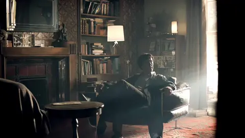 the first show that i got queerbaited by || still think about season 1 & 2 from time to time 😔 || this show had me on a chokehold as a young teenager || #sherlock #bbcsherlock #sherlockedit #johnlock #johnlockedit 