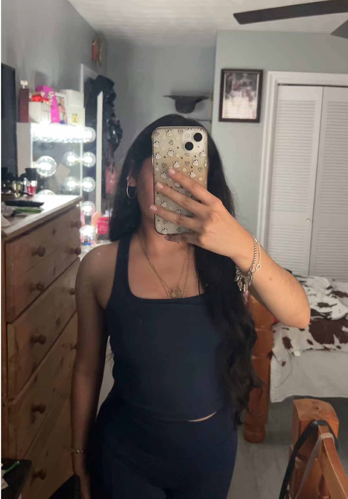 obsessed with this top 💙 got a size small #gymoutfit #gymfit #tiktokshopfinds #workoutclothes #OOTD 
