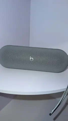 @TOUCH CELL NY #beatspill #speaker #tiktokshopcreatorpicks #tiktokshoplabordaysale #bocinabluetooth 