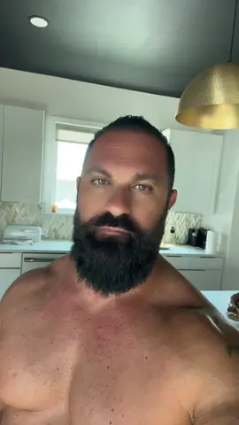 Sorry I live in Florida T-shirts and clothing are optional🤷🏽‍♂️#lebanontiktok #foryoupage #ArabTikTok #lebanesetiktok #Love #live #laugh #beardedbeast #her #LS #letthemhate #letuslove #viral #lebaneseamerican #focus #wordsofwisdom 