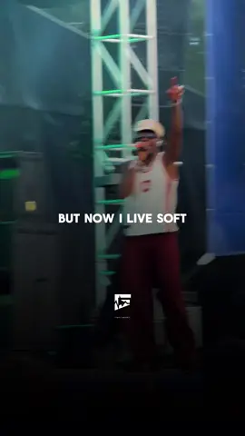 Cash flow (lyrics) - Young Jonn & Wizkid ❤️🔥 #cashflow #youngjonn #wizkid #lyricsvideo #liveperformance 