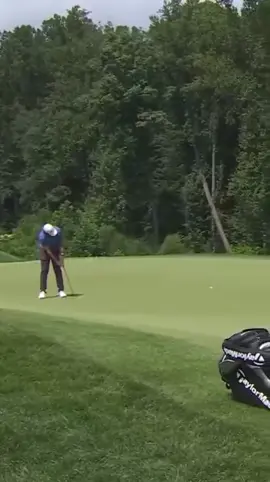 During the BMW Golf Championship in Maryland, Tommy Fleetwood hit a ball that bounced and rolled until it stopped right on the edge in an awkward position. God's hand is in action ....A 