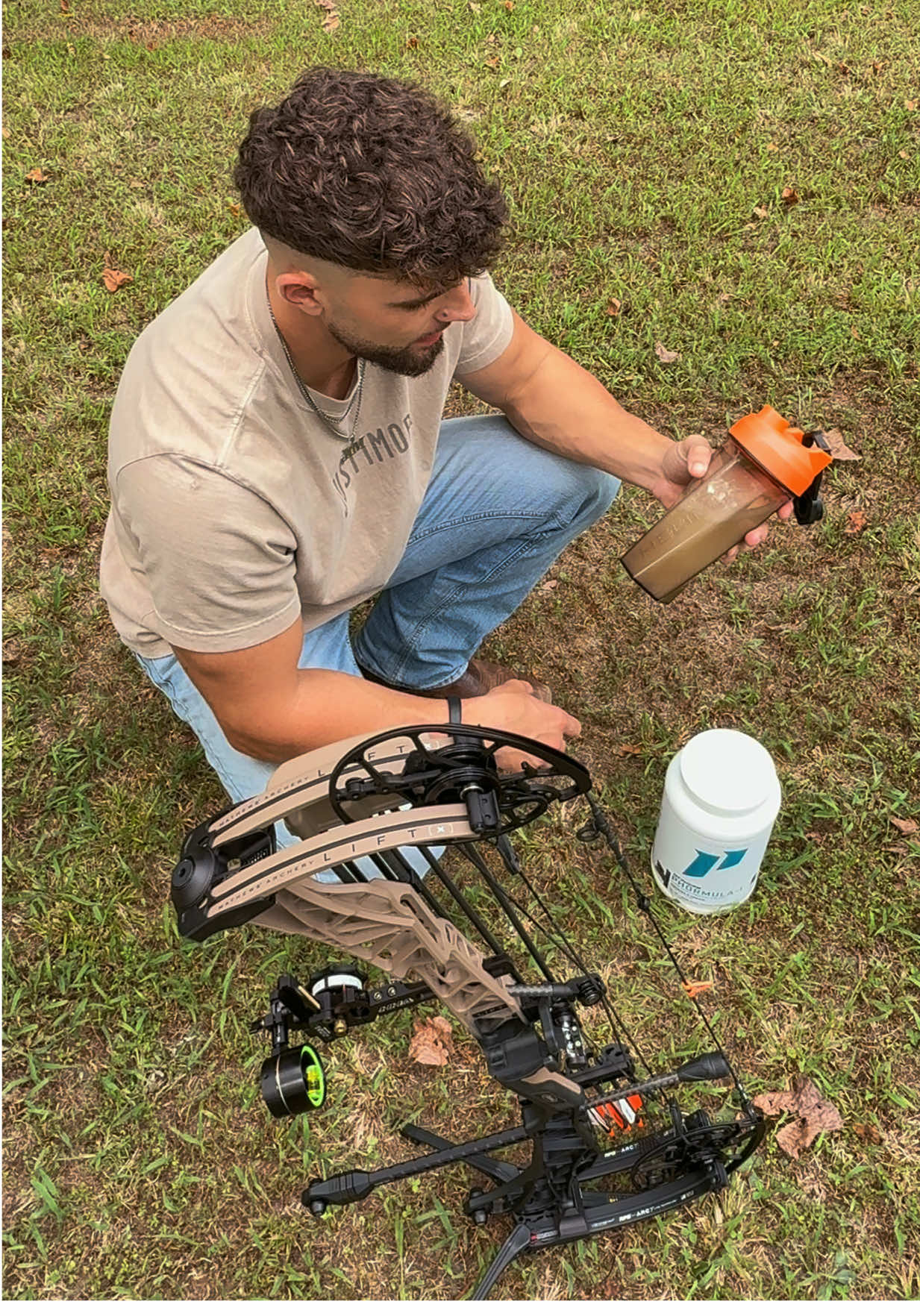 Getting the new bow dialed in #bow #archery #fyp @Mathews Archery @1st Phorm 