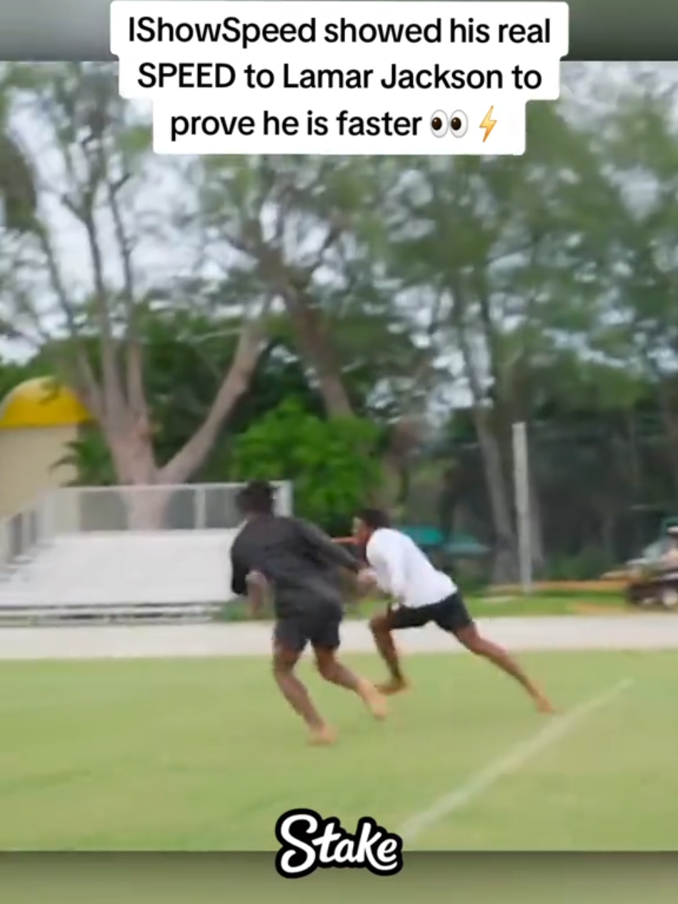IShowSpeed showed his real SPEED to Lamar Jackson to prove he is faster 👀⚡️ #ishowspeed #lamarjackson 