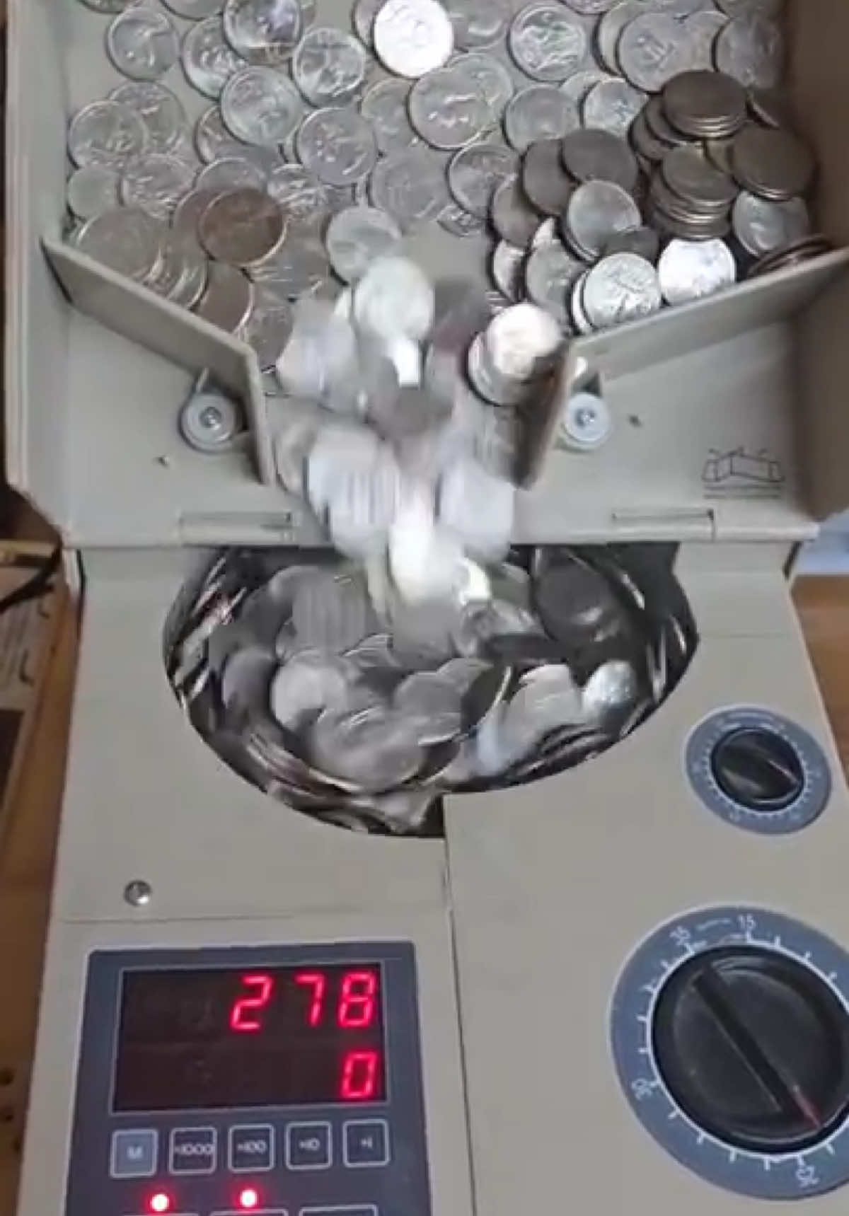 Vending Machine $$$! #money #vending #business #fyp #foryou 