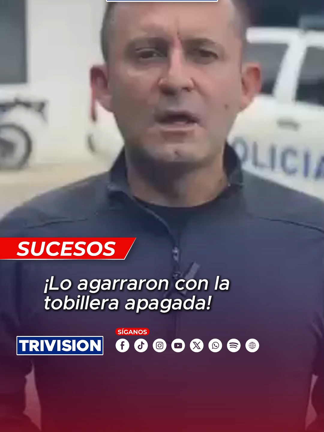 🔴#NoticiasTrivisión | Un hombre de apellido Aguilar, condenado a seis años por venta de drogas, fue detenido en Grecia, Alajuela, durante un operativo conjunto entre Fuerza Pública y Tránsito. El sujeto portaba una tobillera electrónica apagada y se encontraba fuera del perímetro autorizado. En el vehículo en que viajaba, los oficiales hallaron varias dosis de aparente droga. Por orden de la Fiscalía, Aguilar fue remitido al Juzgado de Ejecución de la Pena en San José, donde se definirán las medidas judiciales correspondientes.