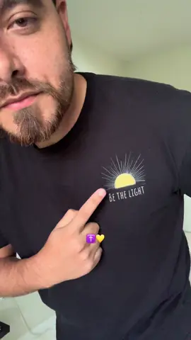 Be the light 🙏💛 #christianapparel #christiantiktok #christiantshirts #christianity #tiktokshopcreatorpicks 