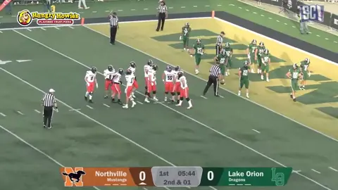 TOUCHDOWN NORTHVILLE! Max Defore punches it in to give the Mustangs the early lead! Northville: 7 Lake Orion: 0 Early in the 1Q Delivered by @hungry_howies Catch the game live on the SC YouTube & Local 4+
