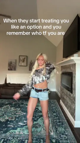 Just content fr #audiostouse #audio #lipsync #lipcombo #hair #relatable #txgirls #camo 