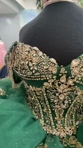 Weekend Vibes 🎉 In Store Now  Call to schedule your In Store Experience and say YES to your DREAM DRESS!! 👗 Princess Jewels  4800 S Hulen St Suite 2195  Fort Worth TX 76132 ☎️682-224-3567 #xv #quince #misquince #quinceañera #dresses           