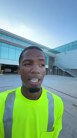 The trenches is structured but the second flight is delayed 🥲🥲🥲🥲🥲🥲🥲🥲 #keldrickhopson #contentcreator #fyppppppppppppppppppppppp #foryoupage #trenches 