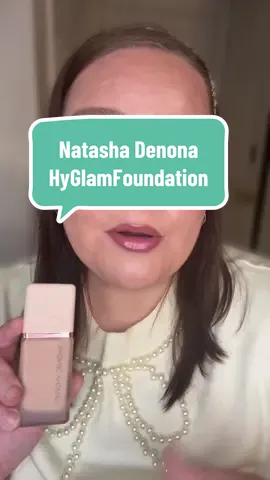 I'm wearing the shade R5 and you can pick up your perfect shade at Ulta, Sephora, & Natasha Denona.com. #NDXBTPDAUG25, #HYGLAM #NatashaDenona #HYGLAMFoundation #foundationreview  @Natasha Denona @beautytap 