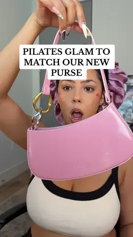 doing pilates glam 🤏🏽🙂‍↕️💗 because we’re never wasting a good hair day @Ulta Beauty @STAUD @Saie @DFYNE #MakeupRoutine #pilatesmakeup #washdayglam #pinkblush #newpurse 