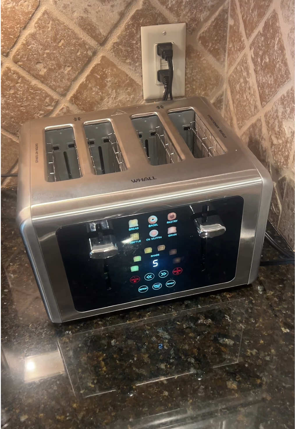 Digital toaster #toaster #toast #kitchen #kitchenappliance 