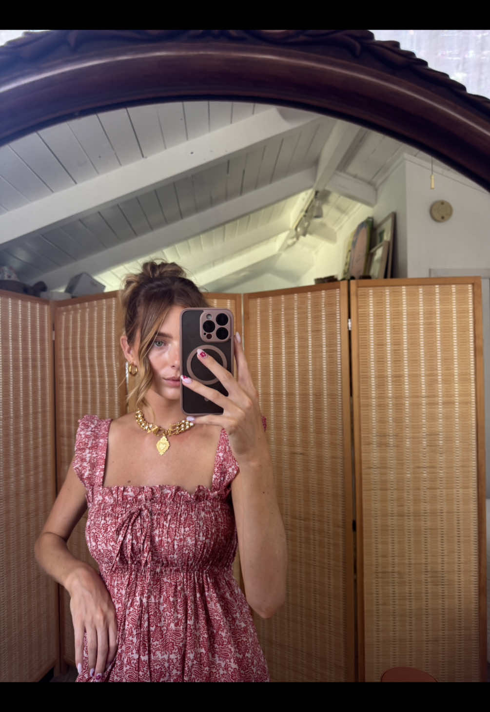 Send me all the cool content locations 🥰