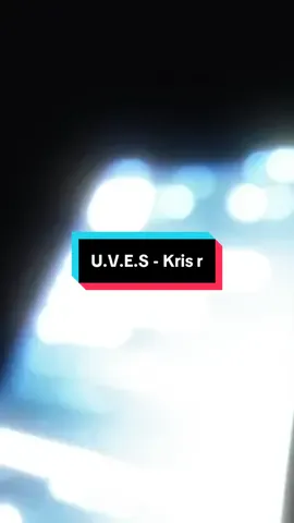 Me ve llorando y no me dice naaa😮‍💨‼️ #unavalijaensentimiento  #krisr #trapdemedallo  #viraltiktok 